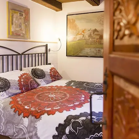 Borgo Di Creggio Apartments Appartamento Trontano