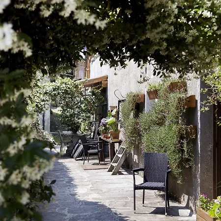 Borgo Di Creggio Apartments *